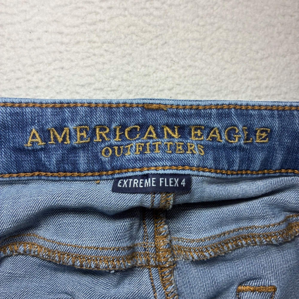 American Eagle Bootcut Jeans Men 31x30 Blue Whiskered Faded Original Classic Low - Picture 4 of 13